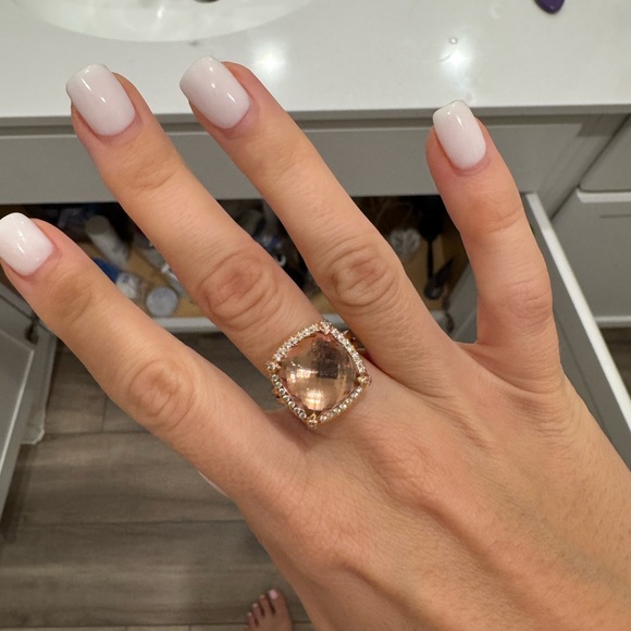 David Yurman Chatelaine® Pavé Bezel Ring - Picture 2 of 6